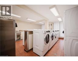 18 KNIGHTSBRIDGE Road UnitNo. 502 - 40
