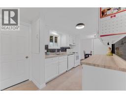 157 MAPLE Crescent - 13