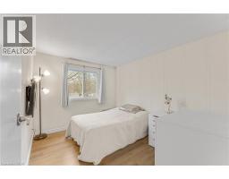 157 MAPLE Crescent - 18