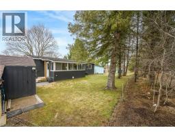 157 MAPLE Crescent - 29
