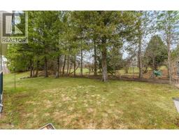157 MAPLE Crescent - 30