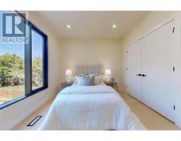 28 DUNSMORE Garden - 33
