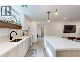 28 DUNSMORE Garden - 41