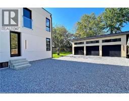 28 DUNSMORE Garden - 45