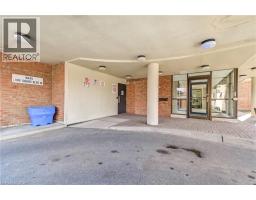 3845 LAKESHORE Boulevard W UnitNo. 804 - 2