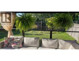 9147 HENDERSHOT Boulevard - 33