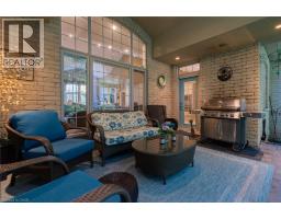 15 MANSFIELD Drive - 35
