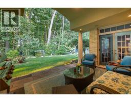 15 MANSFIELD Drive - 36