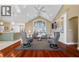 15 MANSFIELD Drive - 6