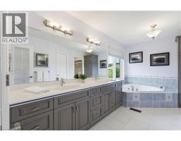 184 WOODRIDGE Drive - 30
