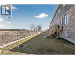 63 LLOYD DAVIES Way - 36