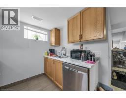 8 SHYNAL Avenue - 31
