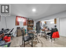8 SHYNAL Avenue - 37