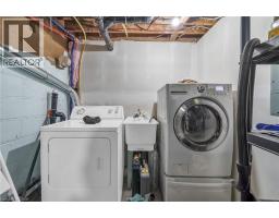 8 SHYNAL Avenue - 40