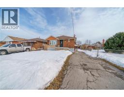 8 SHYNAL Avenue - 43