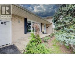 2235 WAYCROSS Crescent - 2