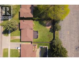 194 FIDDLERS GREEN Road - 29