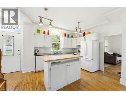 112 VICTORIA Avenue - 9