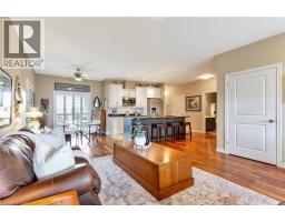 257 DONLY Drive S - 10