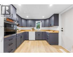 11 FORD Street - 12