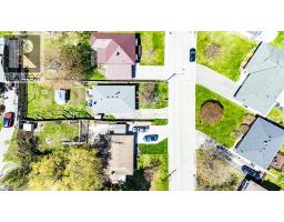 216 HUNGERFORD Road - 33