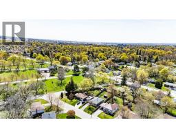216 HUNGERFORD Road - 36