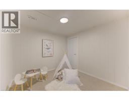 5554 KING Street - 35