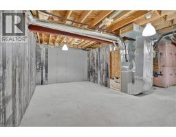 324 EQUESTRIAN Way UnitNo. 16 - 44