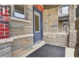 324 EQUESTRIAN Way UnitNo. 16 - 5