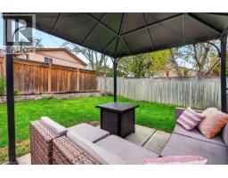 2233 MELISSA Crescent - 40