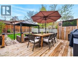 2233 MELISSA Crescent - 44