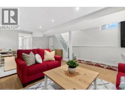 2233 MELISSA Crescent - 8