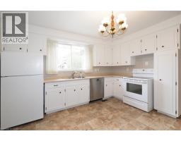 76 CLOVERDALE Crescent - 15