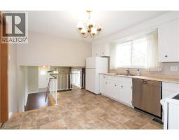 76 CLOVERDALE Crescent - 17