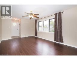 76 CLOVERDALE Crescent - 21