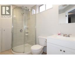 76 CLOVERDALE Crescent - 36