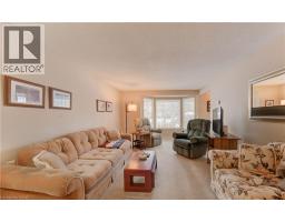 33 MANOR Drive - 6