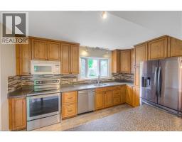 18 GILSTON Parkway - 16
