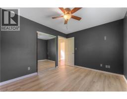 18 GILSTON Parkway - 23