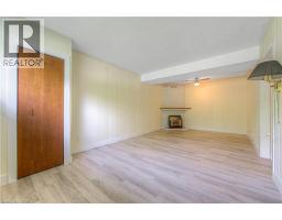 18 GILSTON Parkway - 26