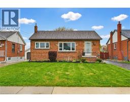 51 BROMLEY Road - 1