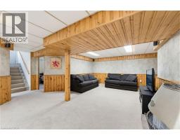 51 BROMLEY Road - 24