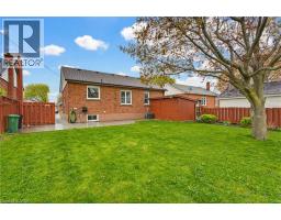 51 BROMLEY Road - 31