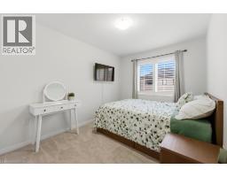35 ARNOLD MARSHALL Boulevard - 16