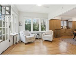 18 INGLEWOOD Drive - 10