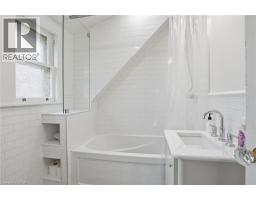 18 INGLEWOOD Drive - 29