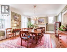 5 UNDERCLIFFE Avenue - 13