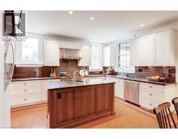 5 UNDERCLIFFE Avenue - 17