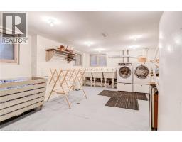 5 UNDERCLIFFE Avenue - 40