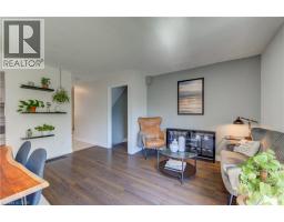 135 CHALMERS Street S UnitNo. 43 - 18